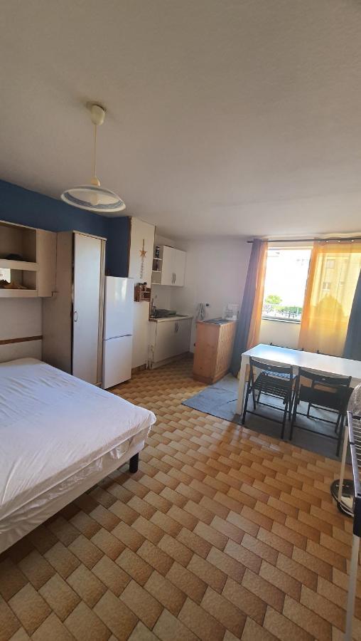 Studio 16 Le Cap d'Agde avec Parking privé proche du centre Esterno foto